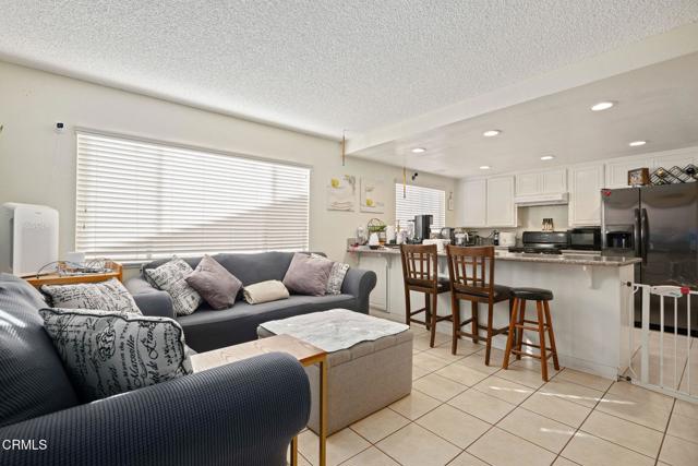 MLS #V1-32949 image #7