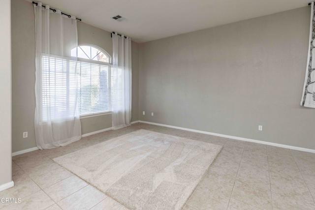 Detail Gallery Image 8 of 36 For 10805 Mirage Dr, Bakersfield,  CA 93311 - 4 Beds | 2 Baths