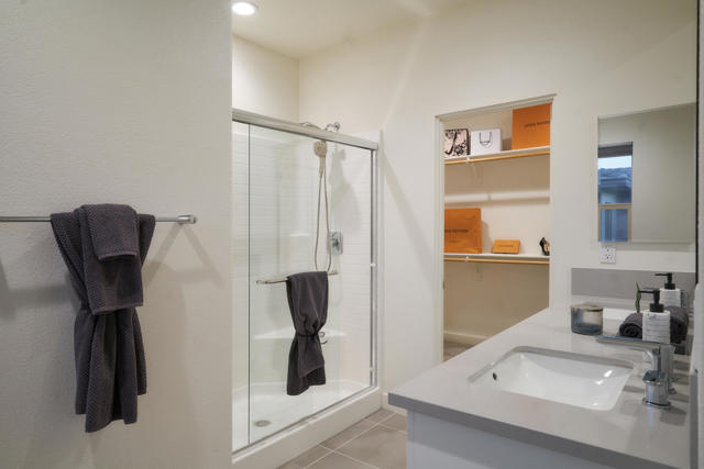 36016 Franklin Drive, Palm Desert CA: https://media.crmls.org/mediaz/6127aaa7-197c-497d-b3cc-f8a120f36fd9.jpg