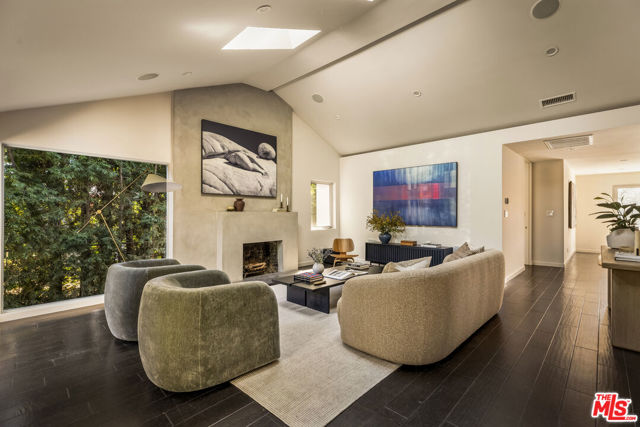 1323 Montecito Circle photo 12