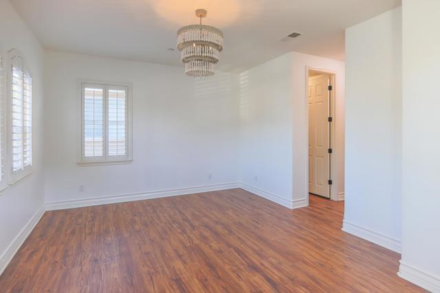 Detail Gallery Image 32 of 49 For 415 N Cedros, Solana Beach,  CA 92075 - 4 Beds | 4 Baths