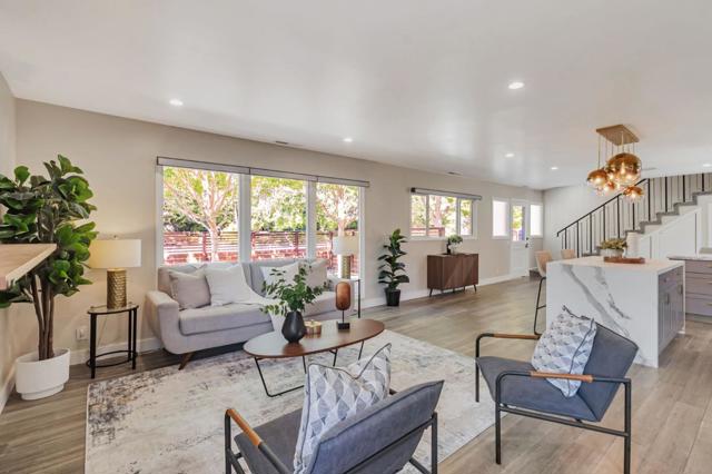 2698 Goodwin Avenue, Redwood City CA: https://media.crmls.org/mediaz/612a5e2e-041e-4d56-a0fa-6a5d107c2403.jpg