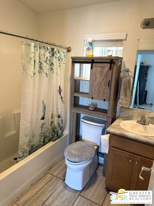 17640 Corkill Road, Desert Hot Springs CA: https://media.crmls.org/mediaz/612b0d9f-3475-48fc-9699-d743a60476a7.jpg