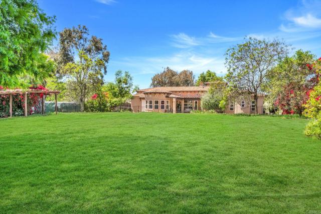 Detail Gallery Image 60 of 75 For 1455 Independence Way, Vista,  CA 92084 - 4 Beds | 6 Baths
