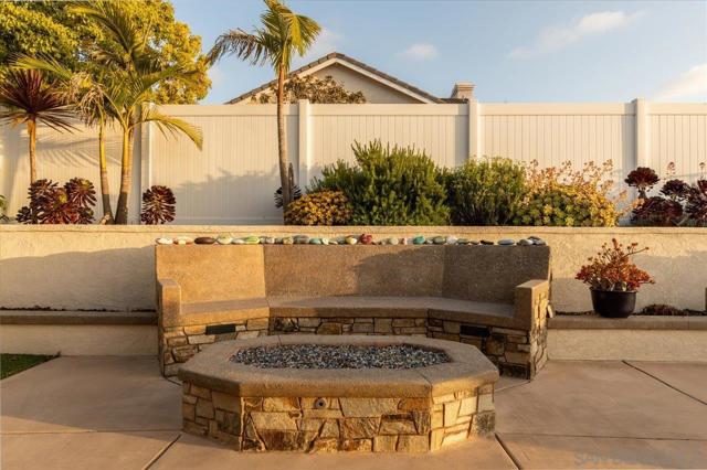 1321 Clear Crest Cir, Vista, California 92084, 4 Bedrooms Bedrooms, ,3 BathroomsBathrooms,Single Family Residence,For Sale,Clear Crest Cir,240023084SD