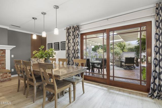 122 Taft Avenue, Ventura CA: https://media.crmls.org/mediaz/612c75cc-c5d9-4841-a6c9-2377ac252cc7.jpg