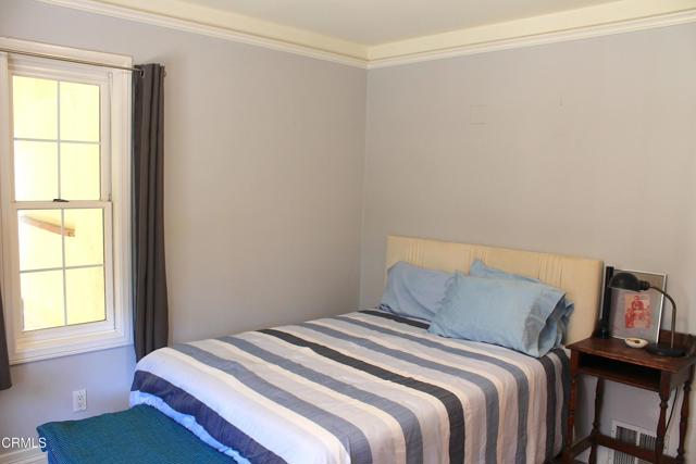 1693 Poli Street, Ventura CA: https://media.crmls.org/mediaz/612c8a59-d18a-4e3c-9395-5a1d3a4f8012.jpg