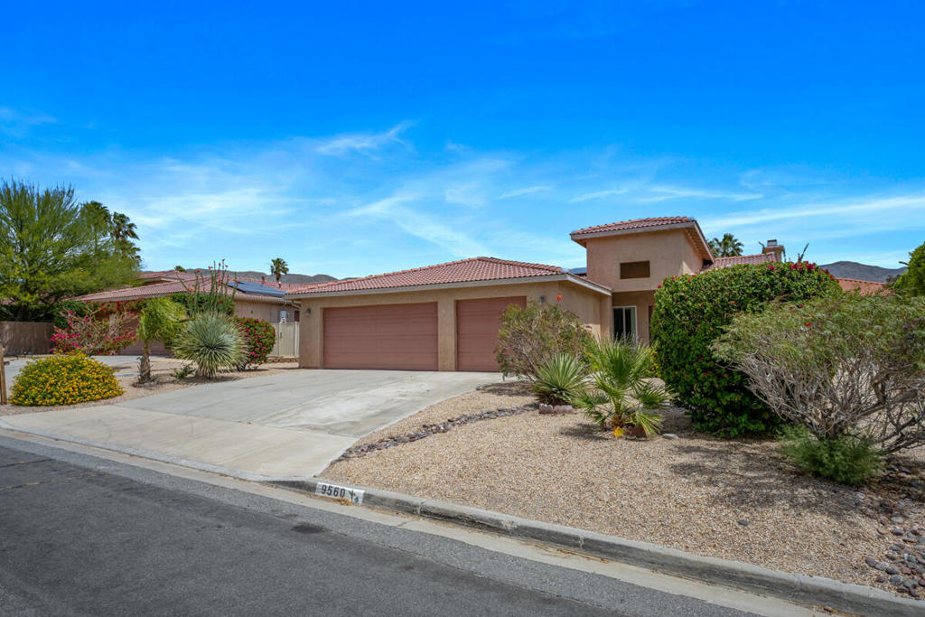 9560 Ekwanok Drive