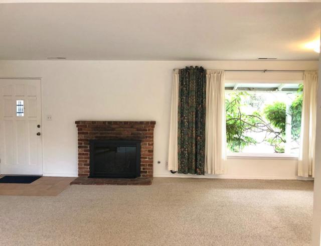 17 Saucito Avenue, Del Rey Oaks CA: https://media.crmls.org/mediaz/612d7671-8329-4952-a5c5-783fcce645b2.jpg