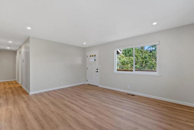 221 Carey Avenue, Freedom CA: https://media.crmls.org/mediaz/612d7c64-56c9-4f9e-bd5e-7fca5fb5c60f.jpg