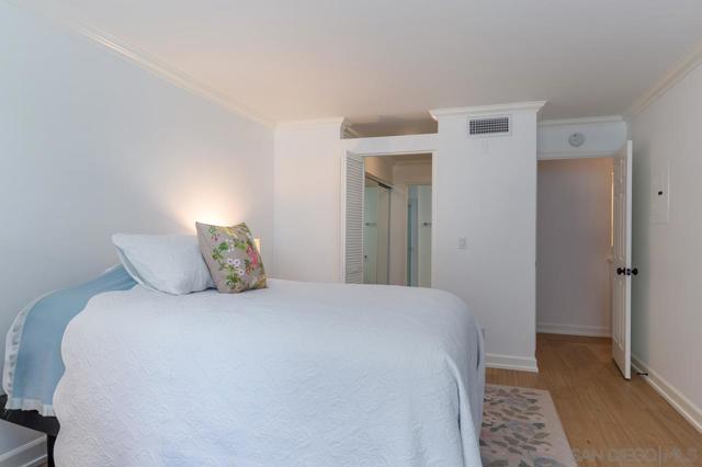 12270 Corte Sabio, San Diego CA: https://media.crmls.org/mediaz/612ecd9f-b564-4965-923b-a2f37b4d2c2b.jpg