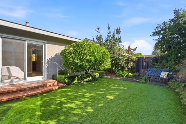 22408 Balustrol Court, Cupertino CA: https://media.crmls.org/mediaz/612fae19-5c43-419f-9300-090986b5d576.jpg