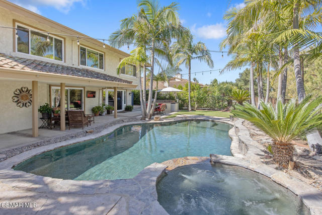 3901 Via Verde, Thousand Oaks CA: https://media.crmls.org/mediaz/61300c44-b937-4a06-a67c-7908f30c036f.jpg