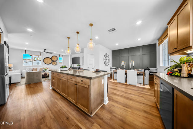 Detail Gallery Image 21 of 51 For 2862 via Descanso, Camarillo,  CA 93012 - 3 Beds | 2/1 Baths