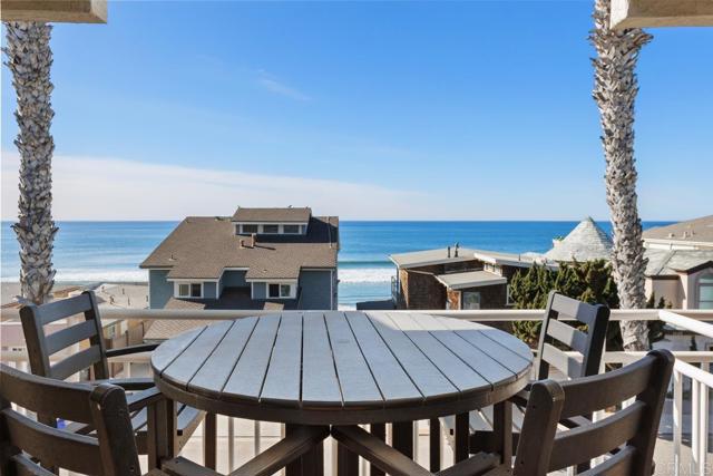 1112 S Pacific Street, Oceanside CA: https://media.crmls.org/mediaz/61310534-484c-4c7e-983c-a17f7e03d170.jpg