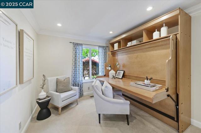 9461 Thunderbird Pl, San Ramon CA: https://media.crmls.org/mediaz/61320a4b-85c2-4d35-ad1b-d9e86fb1876c.jpg