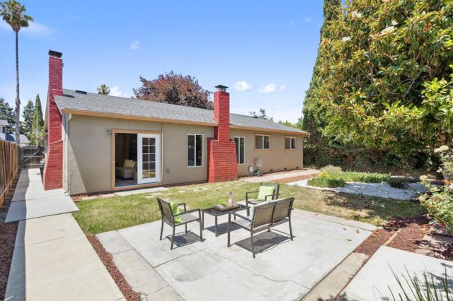 5268 Pebbletree Way, San Jose CA: https://media.crmls.org/mediaz/6132a944-62db-4e9f-b5ec-a62f6a4ed96e.jpg
