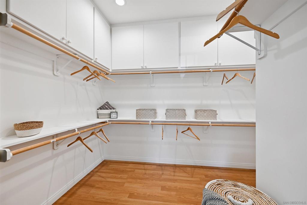 MLS #250034423SD image #16