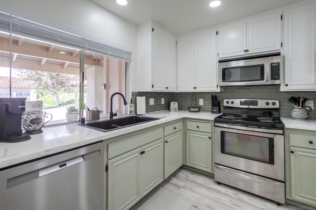 17464 Plaza Cerado #84