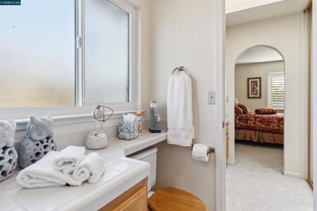 5541 Lanai Court, Discovery Bay CA: https://media.crmls.org/mediaz/613611a6-c011-4bcd-a445-e1456f834bb6.jpg