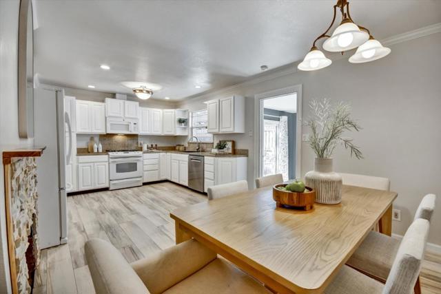 4799 Montreal Drive, San Jose CA: https://media.crmls.org/mediaz/61370c0c-e1f3-4eed-b2db-ab70e5b5b1f2.jpg