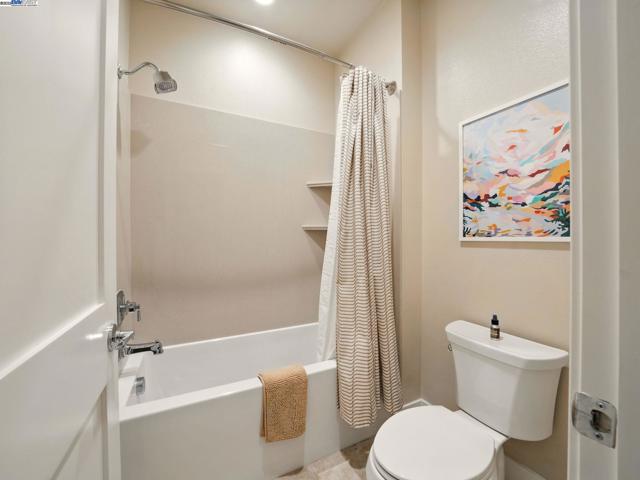 665 Sandalwood, Livermore CA: https://media.crmls.org/mediaz/61373b9f-2e33-4fcf-9332-6877afb1d445.jpg