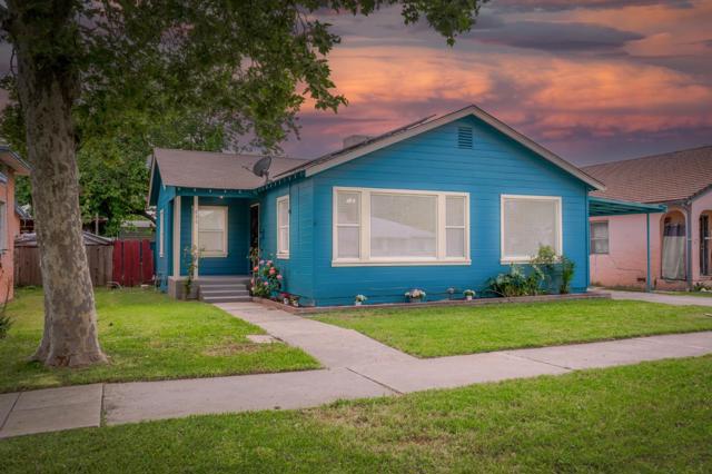 636 W 25th Street, Merced CA: https://media.crmls.org/mediaz/61397b10-5418-4d83-8e84-bf87634ed9ba.jpg