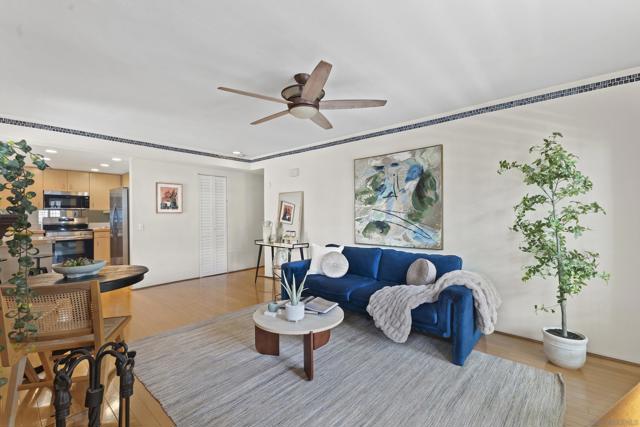 3975 Hortensia Street, San Diego CA: https://media.crmls.org/mediaz/6139cab5-69ec-4242-a3bb-402ae6bde38b.jpg