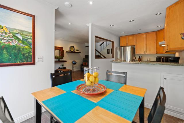 4485 Vision Drive, San Diego CA: https://media.crmls.org/mediaz/6139db37-979f-4976-9b37-2e8e49f2cac9.jpg