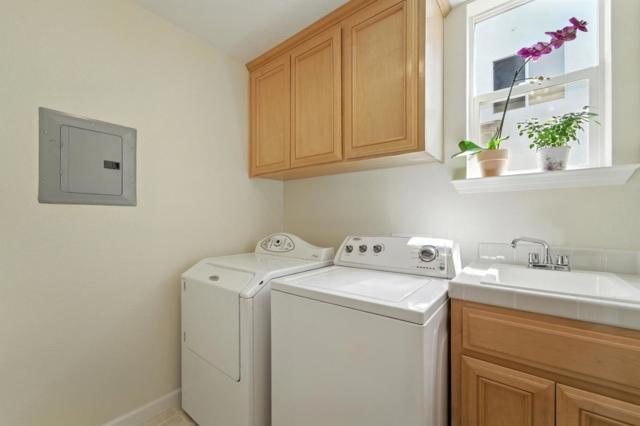 1480 Finch Lane, Gilroy CA: https://media.crmls.org/mediaz/613a8453-5251-42f6-bf5f-478d185539bc.jpg