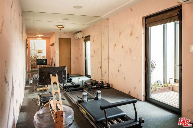 8466 Brier Drive, Los Angeles CA: https://media.crmls.org/mediaz/613ae9eb-c176-4ec4-96ec-22ae44221d2b.jpg