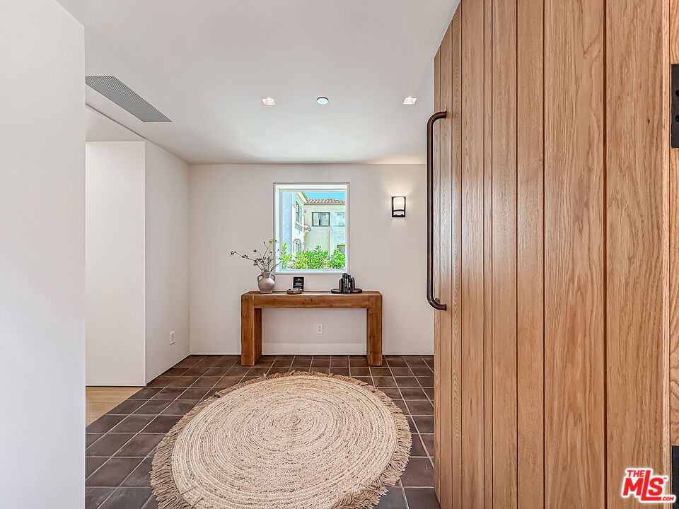 MLS #26864327 image #3