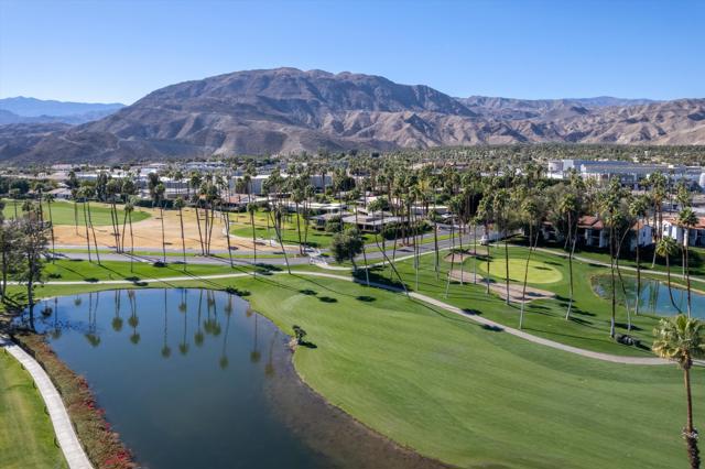 25 Juan Carlos Drive, Rancho Mirage CA: https://media.crmls.org/mediaz/61402659-1019-45ac-b941-8f9622616576.jpg