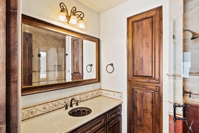 5 Fairway Court, Seaside CA: https://media.crmls.org/mediaz/61412b9b-bec2-4809-8148-225a20e3bf4e.jpg