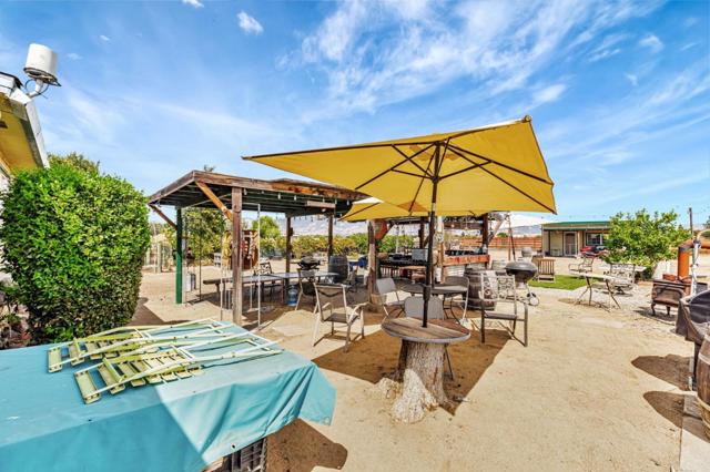 9650 Santa Teresa Boulevard, Gilroy CA: https://media.crmls.org/mediaz/61436af8-84cb-4e8e-92a3-3467f6abbc1b.jpg