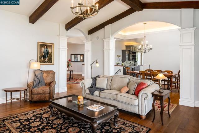 15000 Tyler Road, Fiddletown CA: https://media.crmls.org/mediaz/6143cea7-42b8-4d11-8557-882211de94f6.jpg