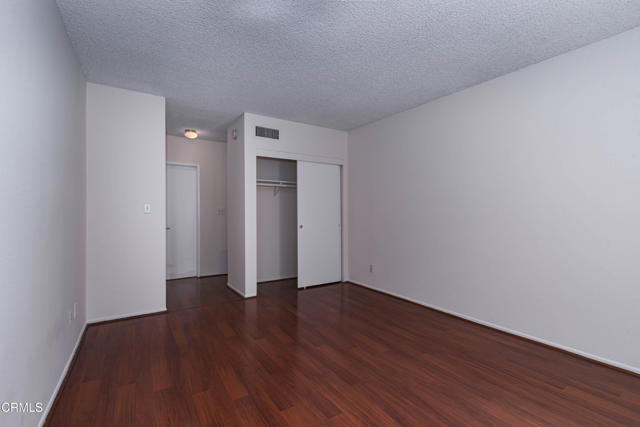 Detail Gallery Image 8 of 25 For 355 S Madison Ave #320,  Pasadena,  CA 91101 - 2 Beds | 2 Baths
