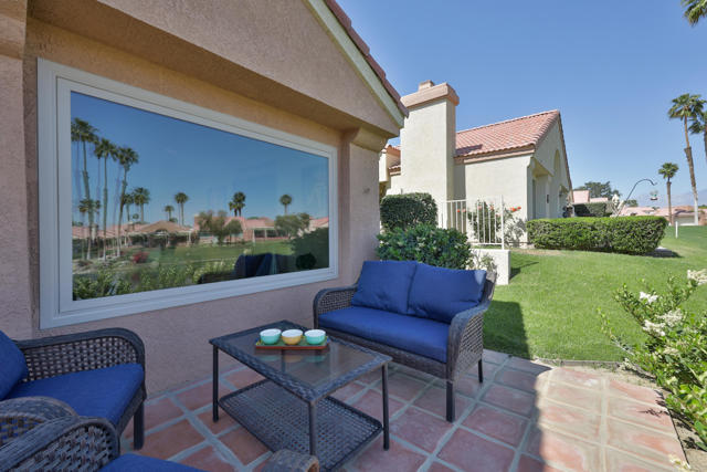 76948 Scimitar Way, Palm Desert CA: https://media.crmls.org/mediaz/6144cbda-18e1-485f-a964-c5f69c382dcc.jpg
