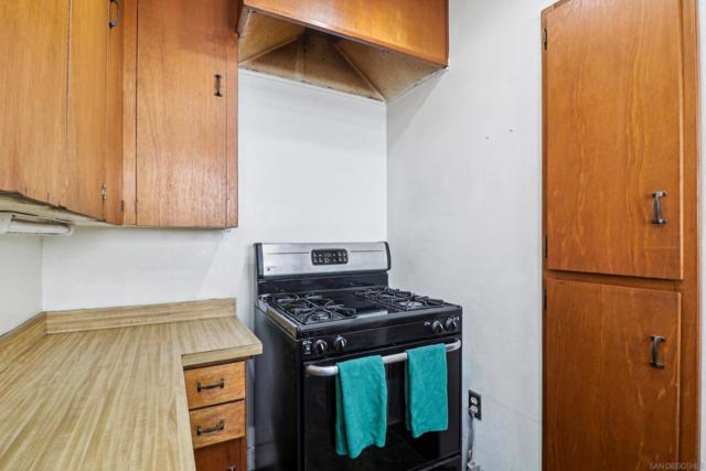 3055 Suncrest Dr, San Diego CA: https://media.crmls.org/mediaz/61455ac5-7a35-4256-ba6c-6cd7403b6f25.jpg