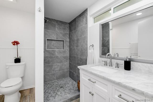 MLS #250038178SD image #38