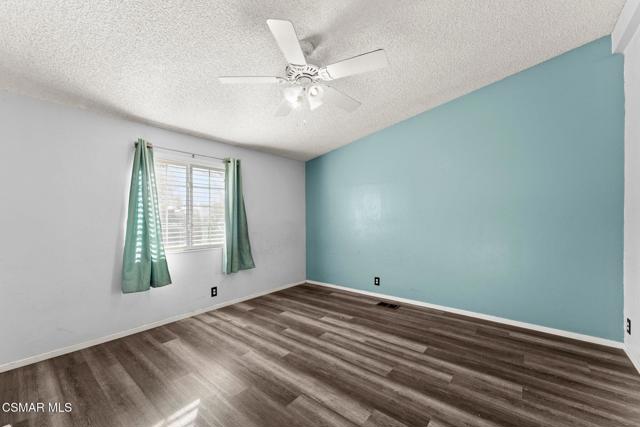 19036 Janine Street, Adelanto CA: https://media.crmls.org/mediaz/6146ba7f-99ee-4a02-8e15-0e26a98203c9.jpg