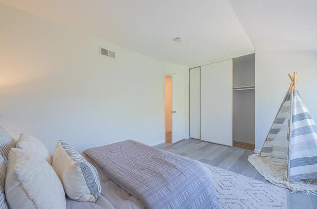 1459 Woodgrove Square, San Jose CA: https://media.crmls.org/mediaz/61475e99-63e1-4bbb-a2f0-7873620ed044.jpg