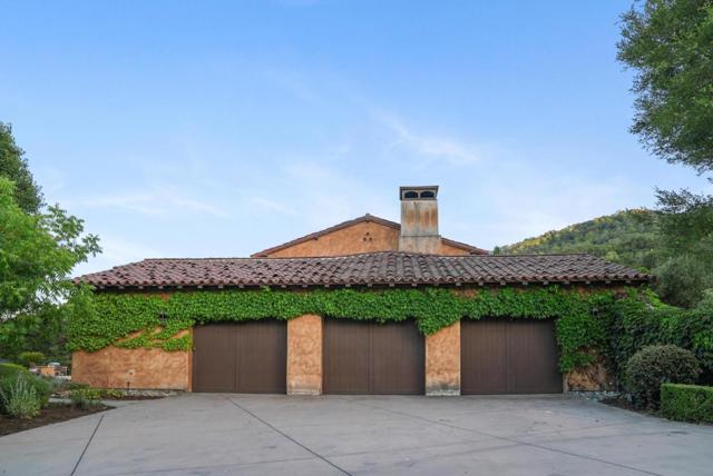12220 Heritage Way, Gilroy CA: https://media.crmls.org/mediaz/6147c1c1-15ec-4e03-8ea0-308a19f13ce6.jpg