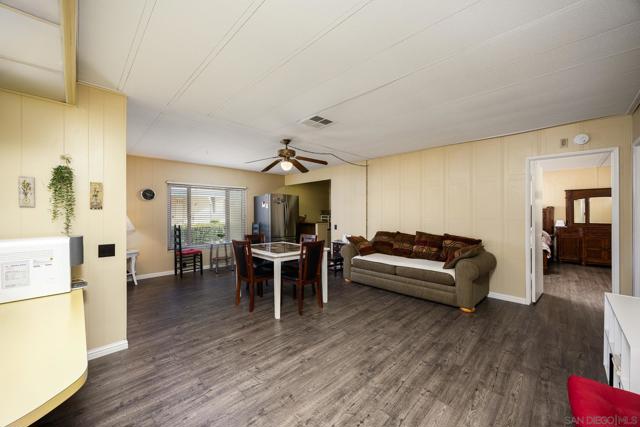 4650 Dulin Rd, Fallbrook CA: https://media.crmls.org/mediaz/6149be6e-1c21-4258-a0d7-4cf86fc6967c.jpg