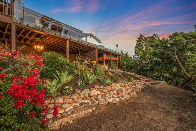 Detail Gallery Image 25 of 73 For 5036 Litchfield Rd, San Diego,  CA 92116 - 3 Beds | 2 Baths