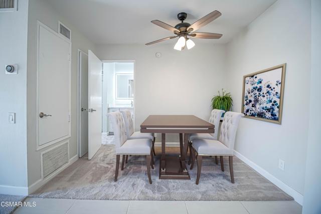 5460 White Oak Avenue, Encino CA: https://media.crmls.org/mediaz/614b59ee-6ba1-4c59-a358-e38b1f9625c2.jpg