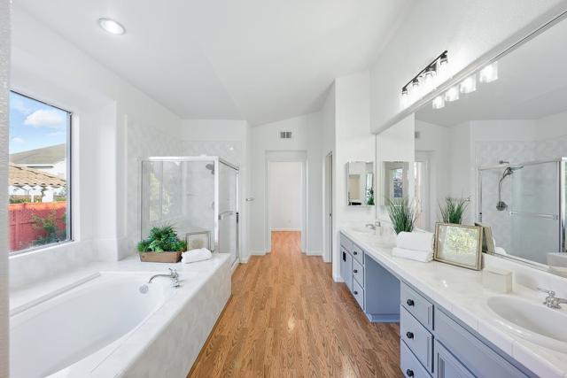 4038 Emerald Isle Lane, San Jose CA: https://media.crmls.org/mediaz/614b9db8-8b60-4f8a-a013-c66b91827d32.jpg