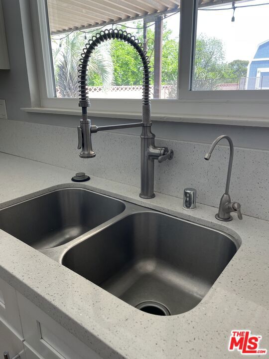 12158 Bambi Place, Granada Hills CA: https://media.crmls.org/mediaz/614e4d78-0400-4b58-b14c-7f2897b78d1c.jpg