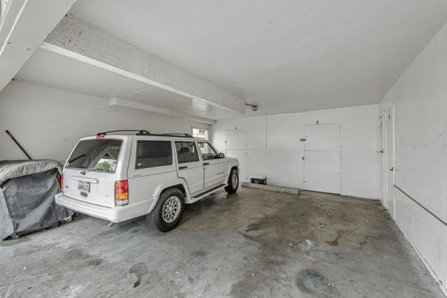 2323 Samaritan Drive, San Jose CA: https://media.crmls.org/mediaz/6152c7a1-0408-465b-bda3-058da839e7df.jpg