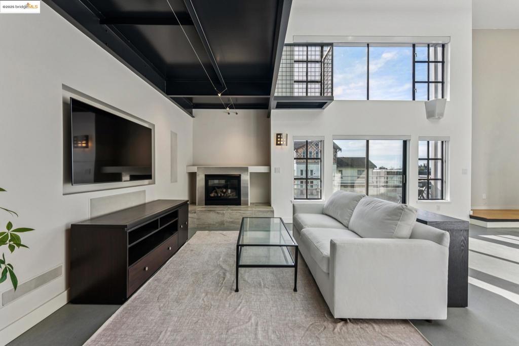 MLS #41118888 image #12